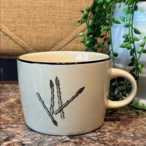 Rayware Mug with Asparagus Design